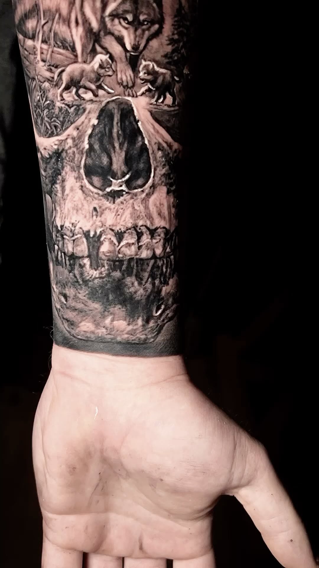 Javier Eastman