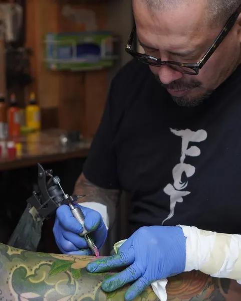 Full Circle Tattoo