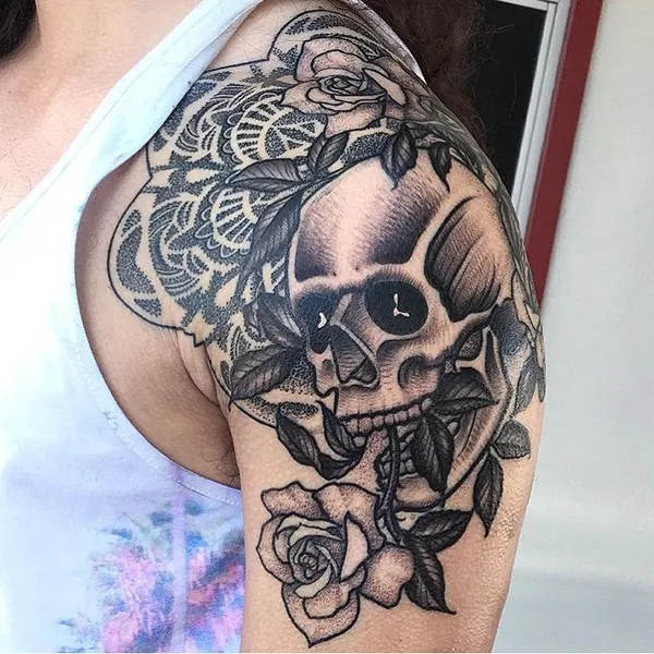Ink and Dagger Tattoo