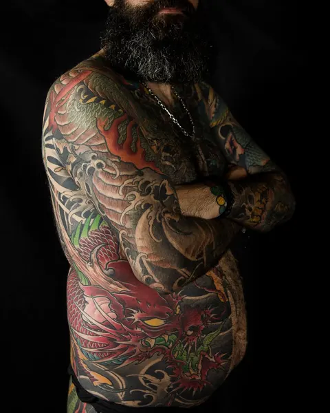Full Circle Tattoo