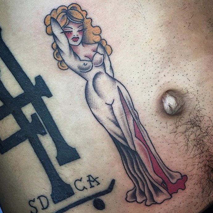 Full Circle Tattoo