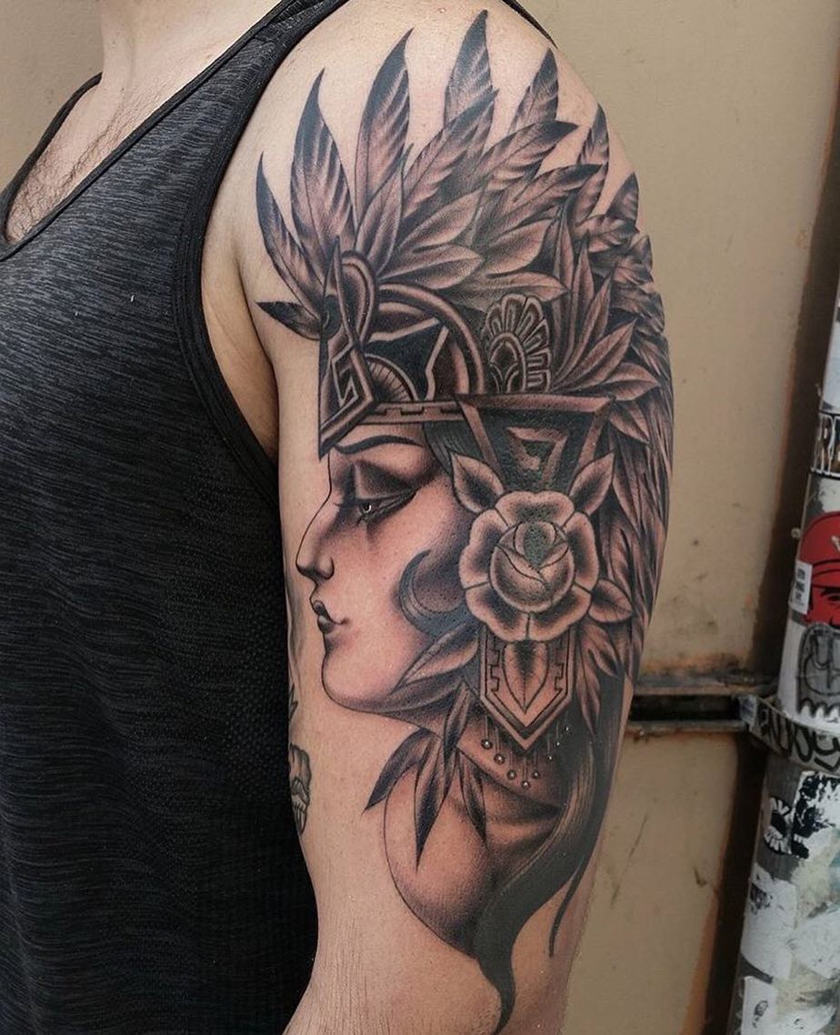 Full Circle Tattoo