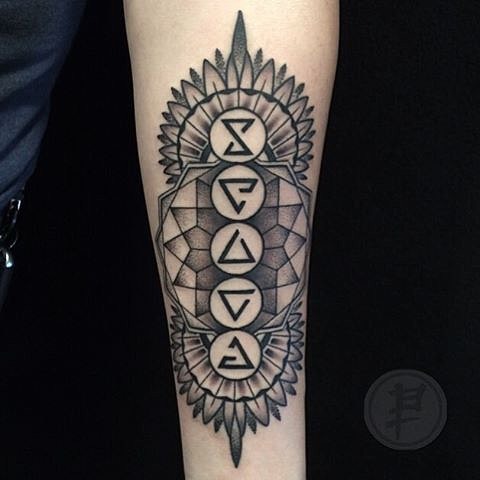Guru Tattoo
