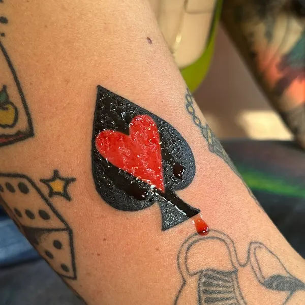 lindseebeetattoo