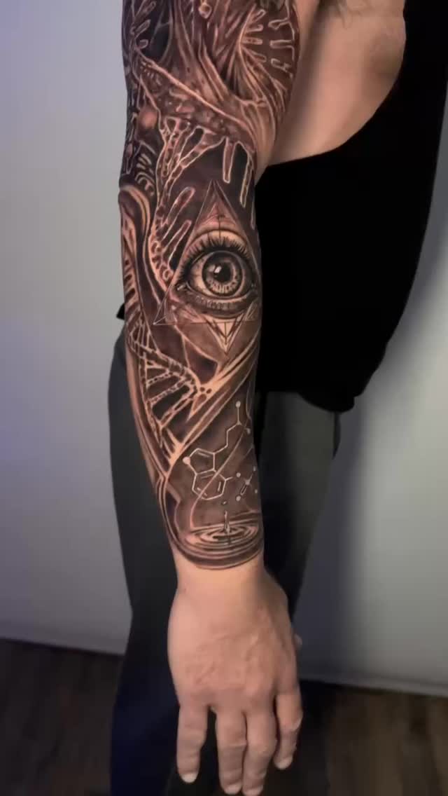 Guru Tattoo
