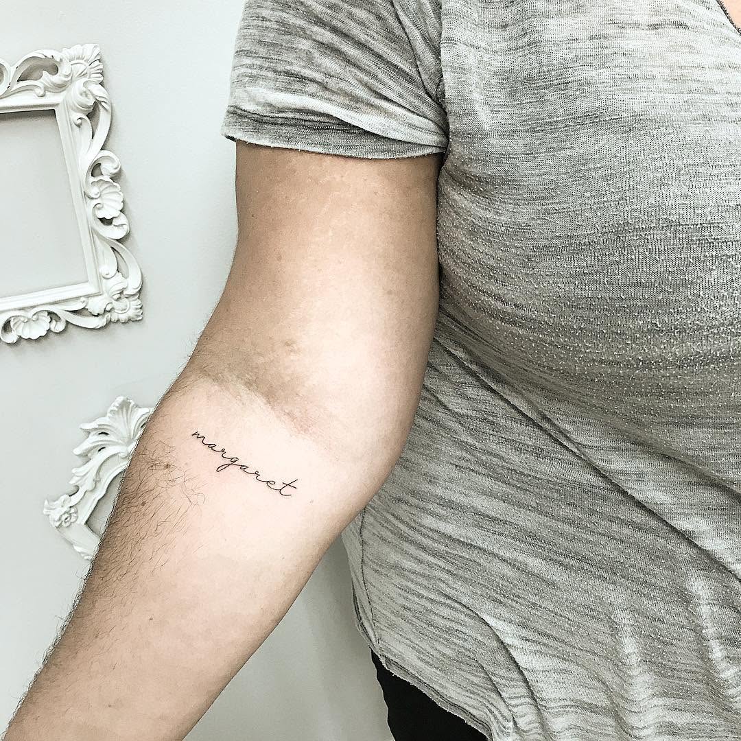 시, Lettering, 문장, 서예, 단어, 용기, 장면, 정의, 지혜, 추억, 강인함, 손글씨, 회복력, 스크립트, 타자기 폰트, 미니멀 레터링, 밴드, 이름, 물망초, 삼족오, 초현실, 프레임, 쌍둥이자리