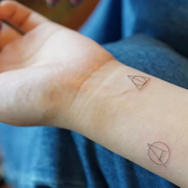 tattooist_arar