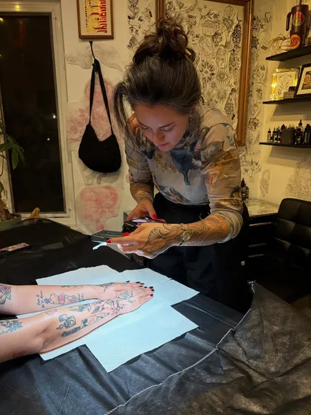 Guru Tattoo