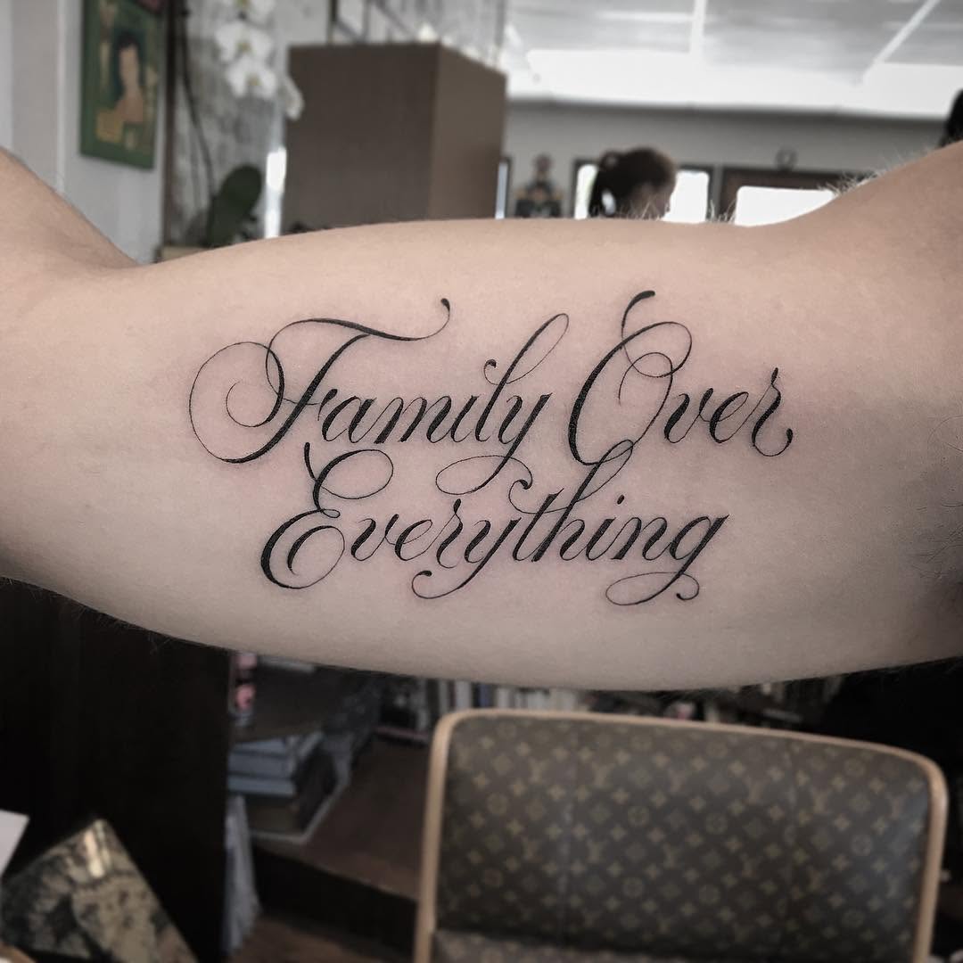 Lettering, 가족, 아버지, 가족 이름, 가족 타투, 추모 문구, 올드 잉글리시
