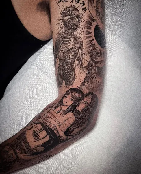 Full Circle Tattoo