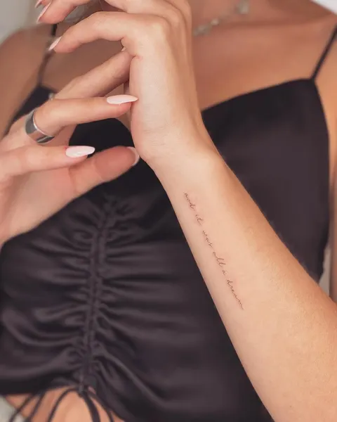 Lettering, Mini