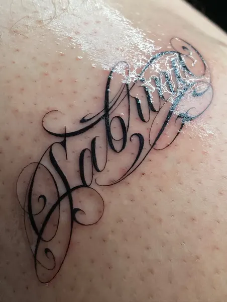 Lettering, 이름, 가족 이름