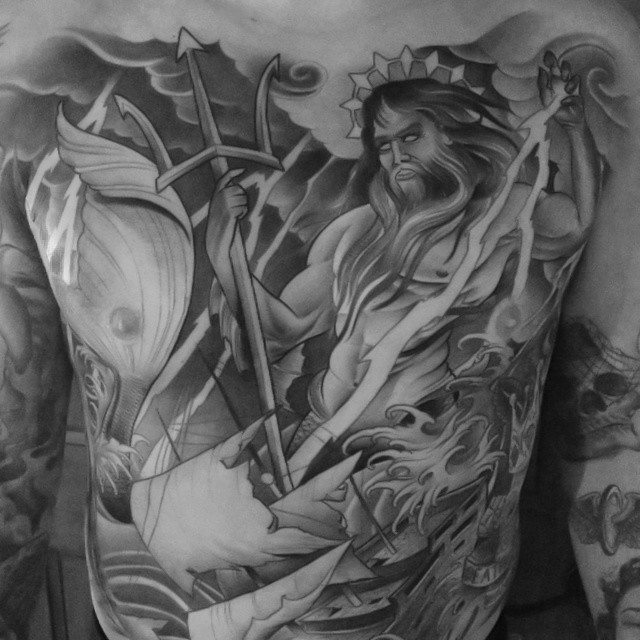 Full Circle Tattoo