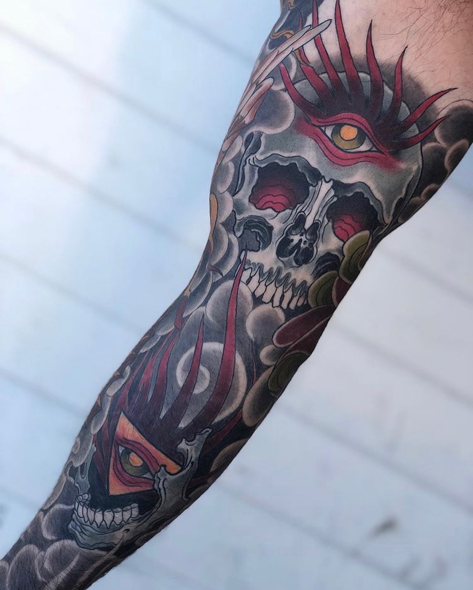 Full Circle Tattoo