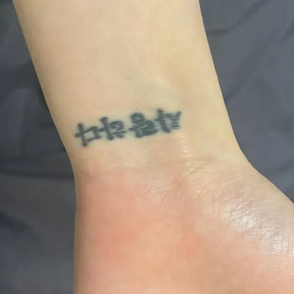 40.tatt