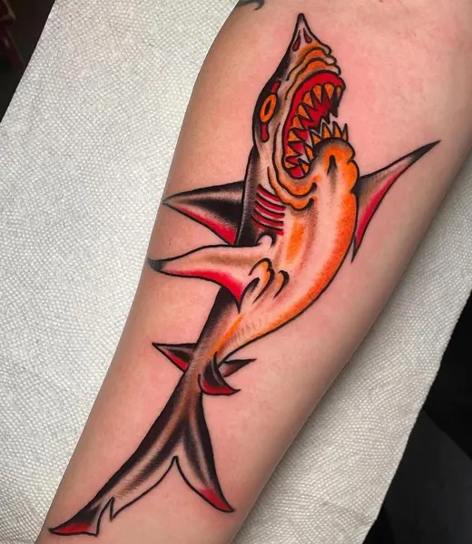 Full Circle Tattoo