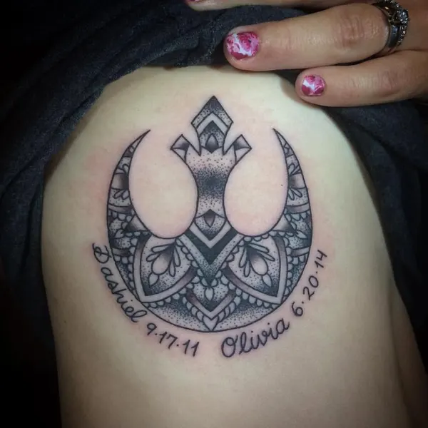 Full Circle Tattoo