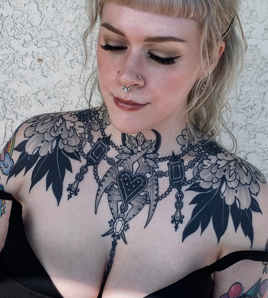 black_casket