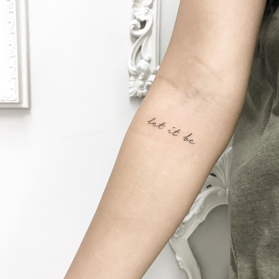 Lettering, 날짜, 용기, 희망, 동백꽃, 양면성, 양자리, 처녀자리, 천칭자리, 황소자리, 타자기 폰트, 단어, 카타나, 물병자리, 쌍둥이자리