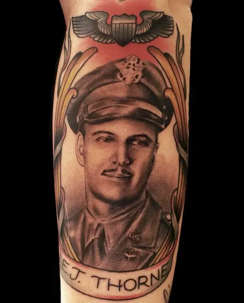 Full Circle Tattoo