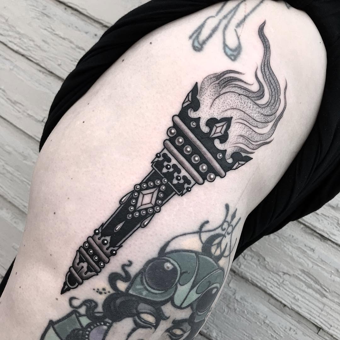 black_casket