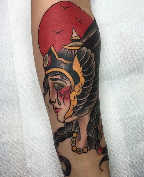 Full Circle Tattoo
