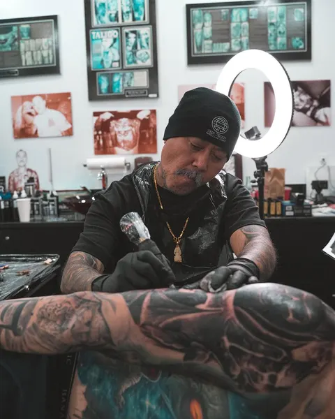 Robert Pho