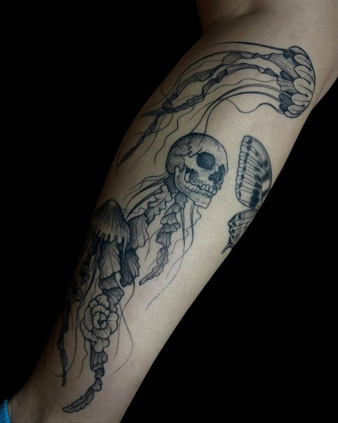 Ink and Dagger Tattoo