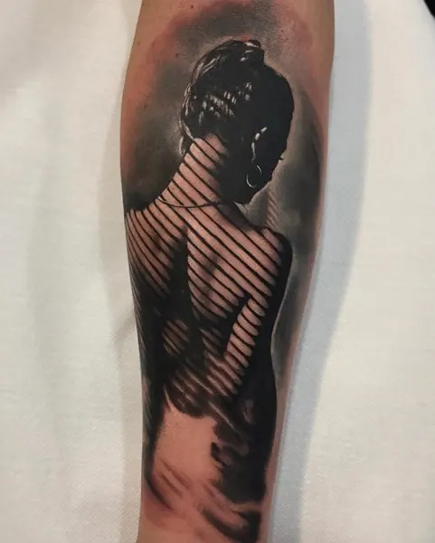 Full Circle Tattoo