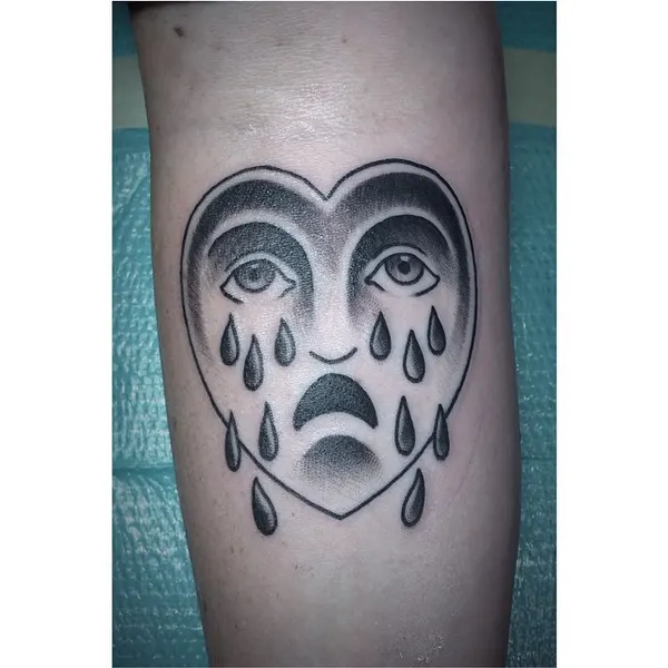 Full Circle Tattoo