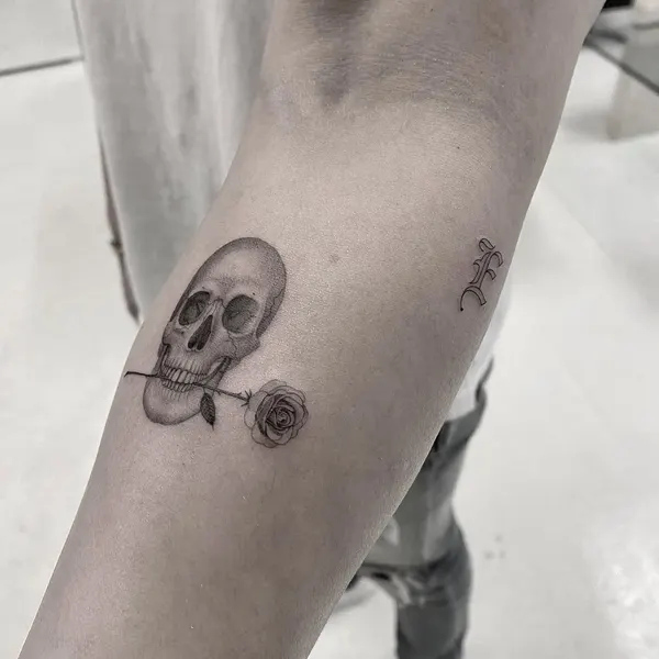 뼈, 버섯, 유령, 커피