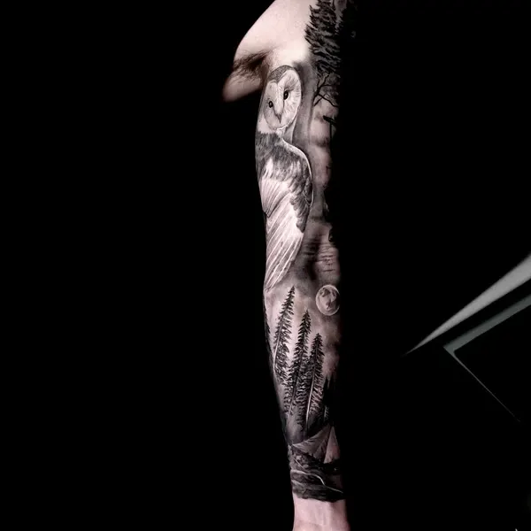 Ink and Dagger Tattoo