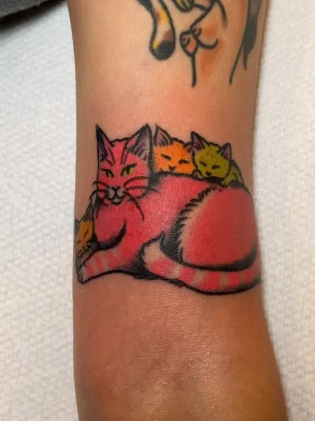 lindseebeetattoo
