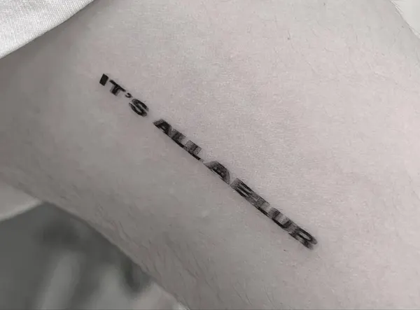 Lettering, 강인함, 타자기 폰트