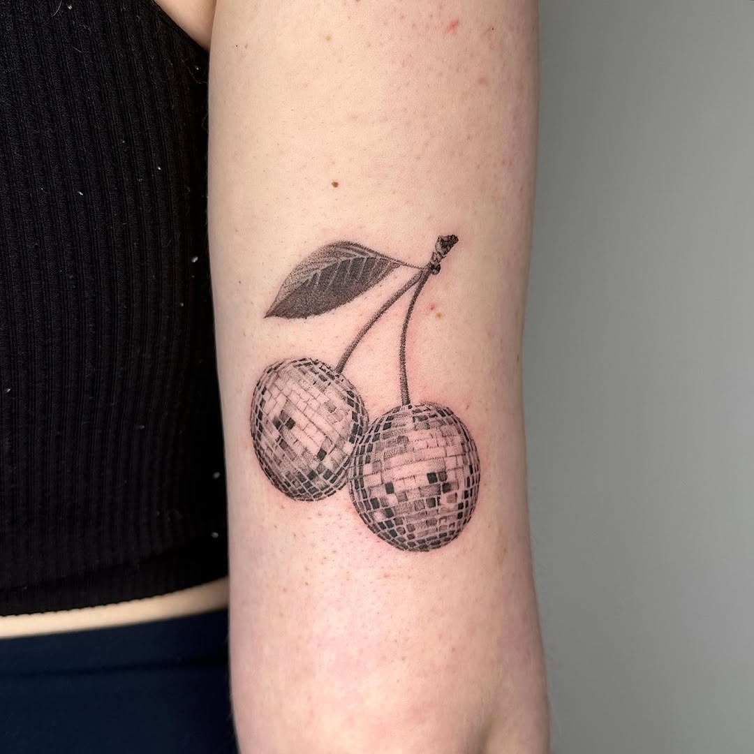 Flower, 사과, 딸기, 과일