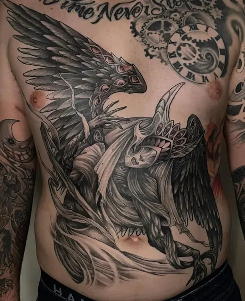 Full Circle Tattoo