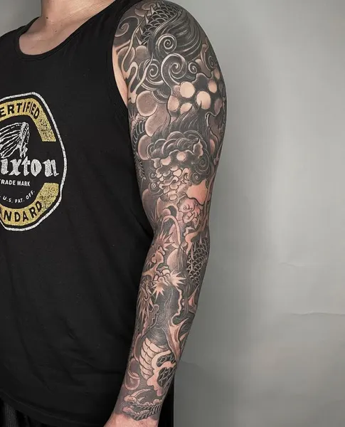 Full Circle Tattoo