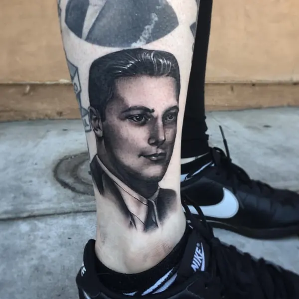 Full Circle Tattoo