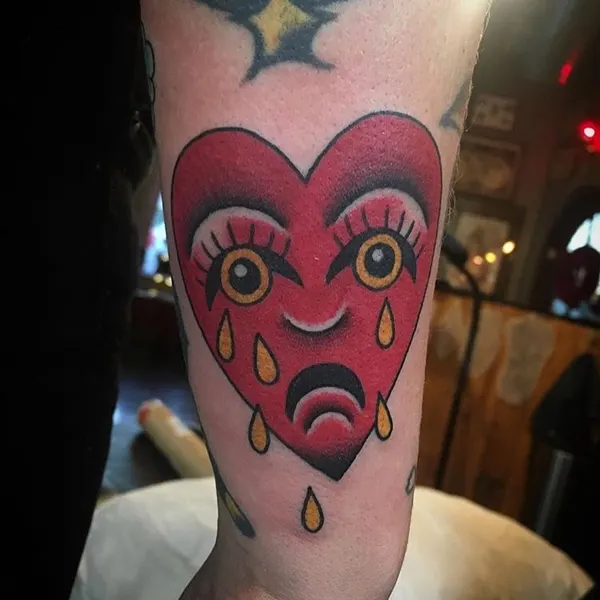 Full Circle Tattoo
