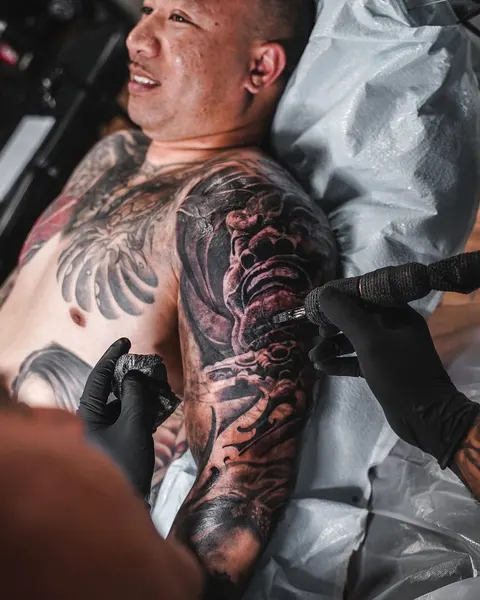 Robert Pho