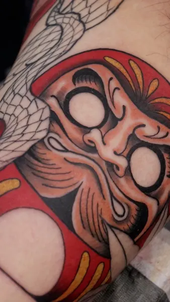 Full Circle Tattoo