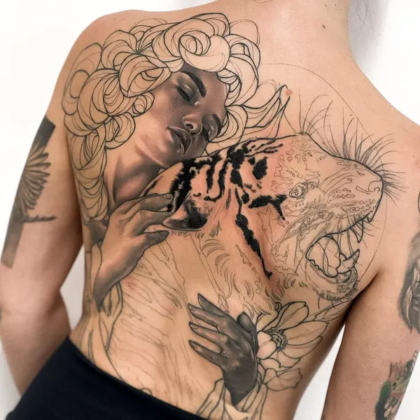 Tiger, 커버업