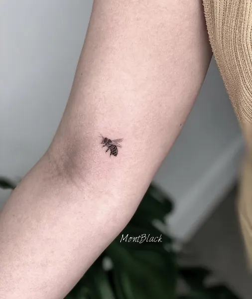 거미, 개미, 초소형 타투, 단청, 전갈, 지네, 작은 타투