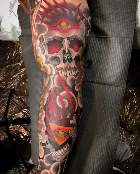 Full Circle Tattoo