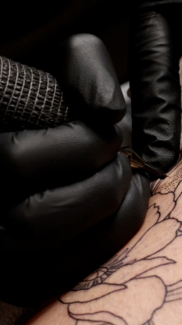Full Circle Tattoo