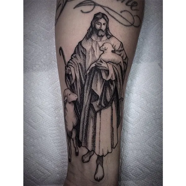 Full Circle Tattoo