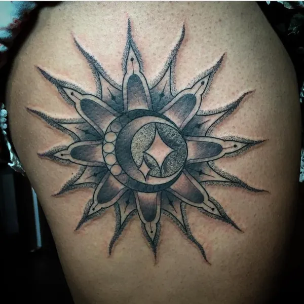 Full Circle Tattoo