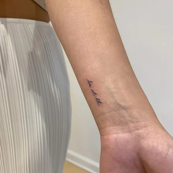 Lettering, 회복력, 사수자리, 물고기자리, 쌍둥이자리, 천칭자리, 황소자리