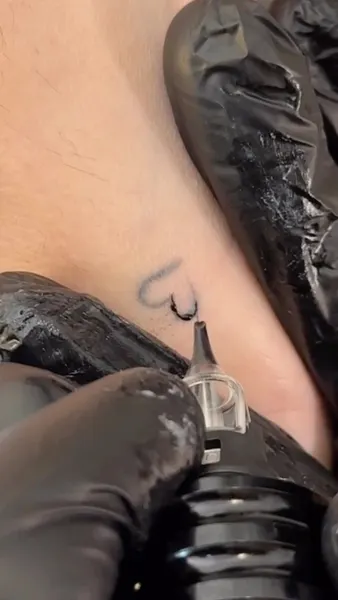 tattooist_arar