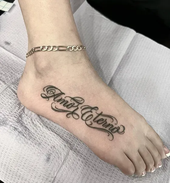 Lettering